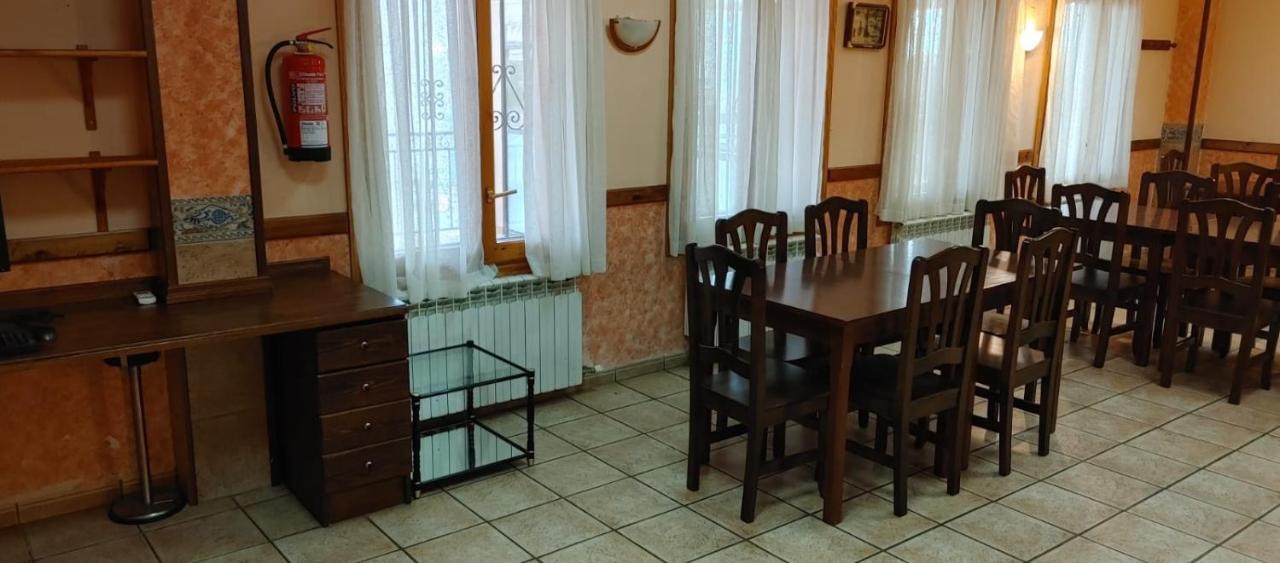 Hostal Estopinan Estopinan del Castillo Ngoại thất bức ảnh