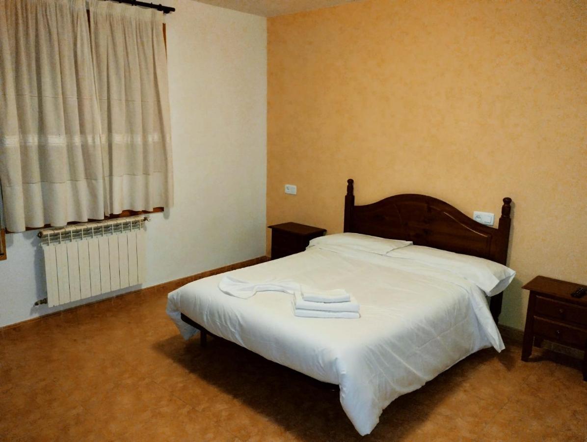 Hostal Estopinan Estopinan del Castillo Ngoại thất bức ảnh